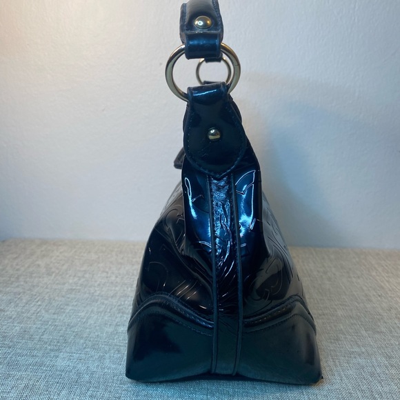 Liz Claiborne Black Patent Leather Purse - Picture 4 of 6